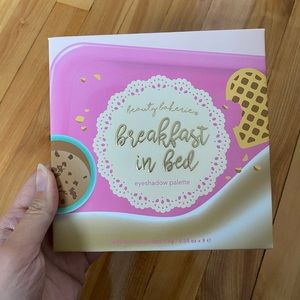 Eyeshadow Palette